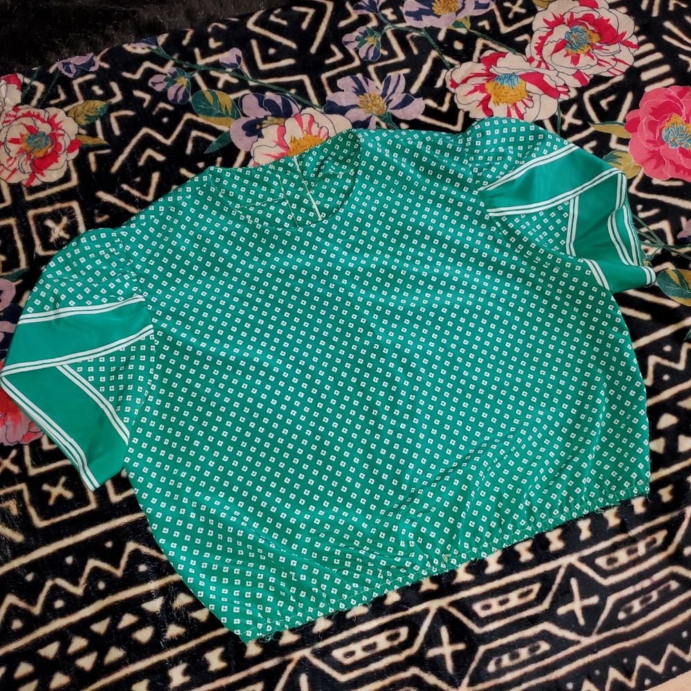 Vintage Hankerchief blouse Sm/M - Picture 5 of 16